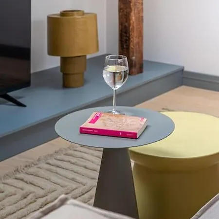 Bright Designer Mansard In City Centre * Riga